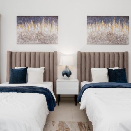 4 bedrooms in Lilac Park