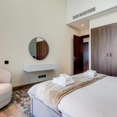 1 bedroom in J One