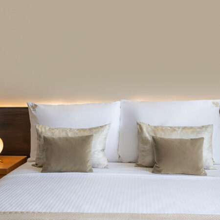2 bedrooms in Cote d’Azur Hotel