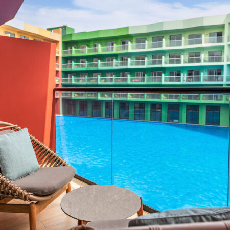 2 bedrooms in Cote d’Azur Hotel